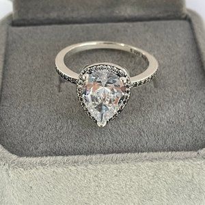 Pandora Sparkling Teardrop Halo Ring 7.5#